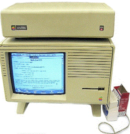 Foto Apple Mac (TM) Lisa-2 in 1984 mit geöffneten Arbeitsfenster